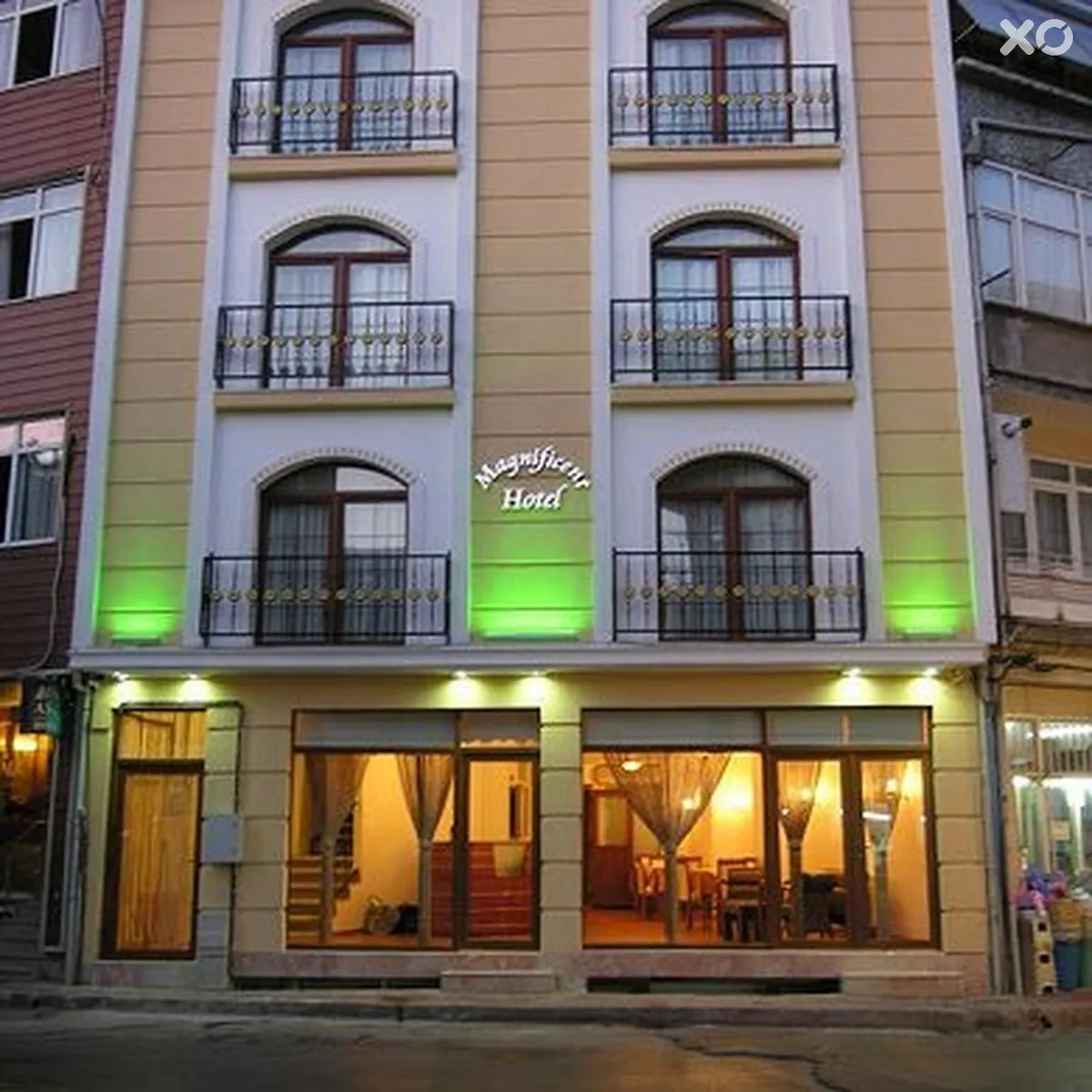 Magnificent Hotel