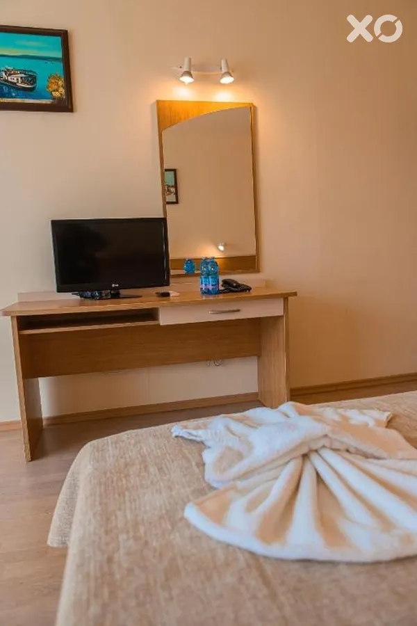 Avenue Hotel
