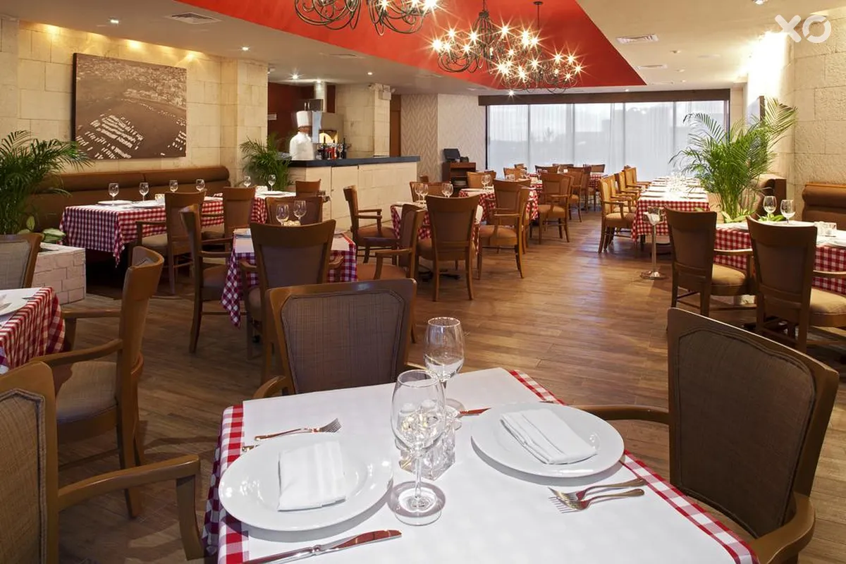 Emporio Cancun