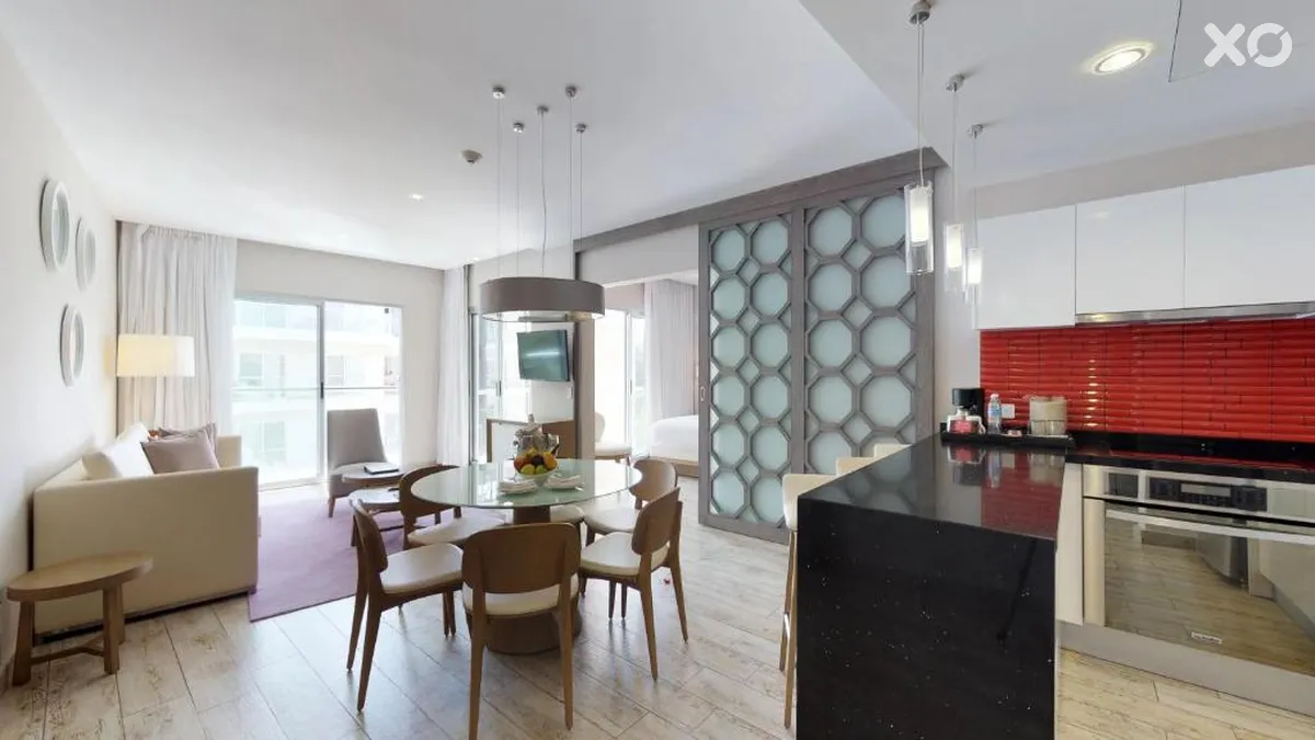 The Fives Beach Hotel & Residences