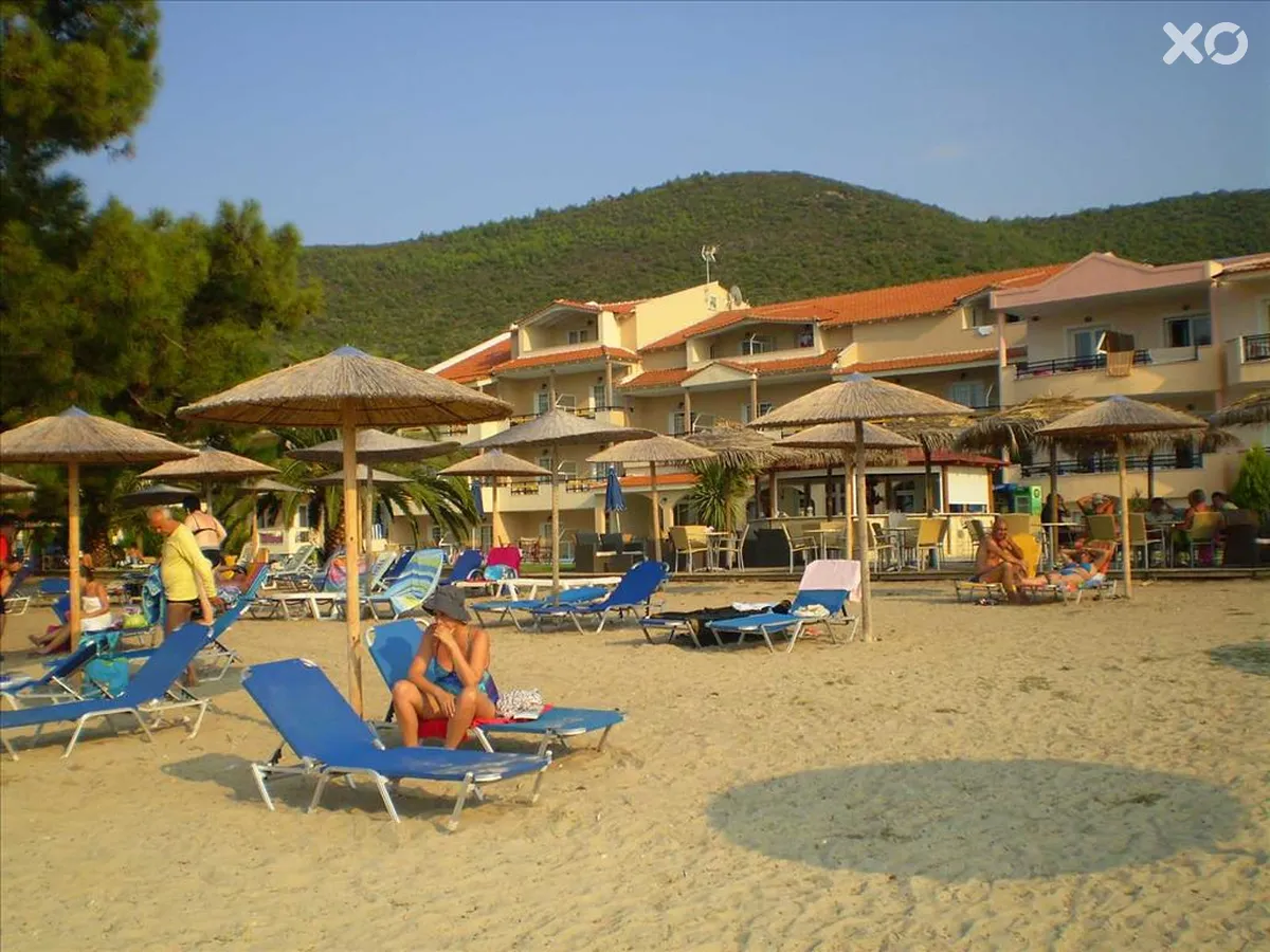 Rachoni Bay