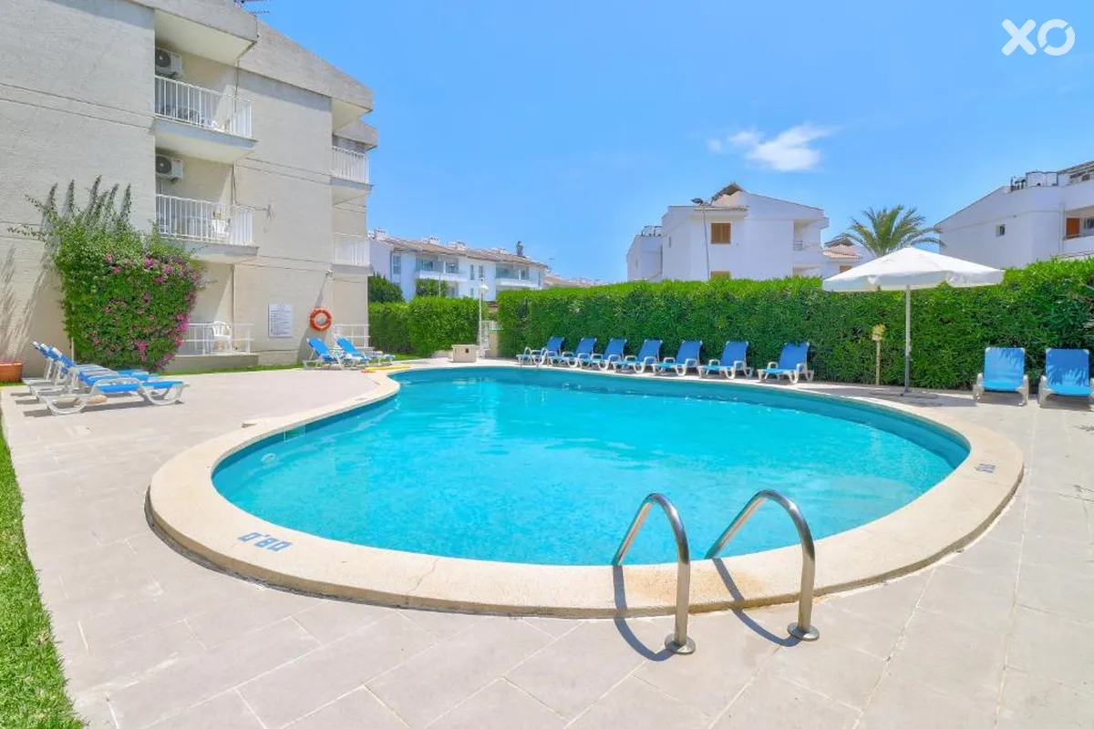 Llevant Apartments
