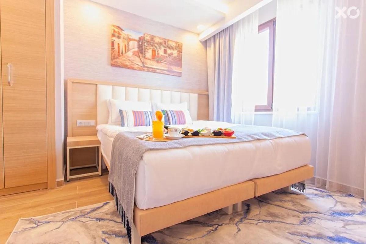 Old Town Point Hotel & Spa