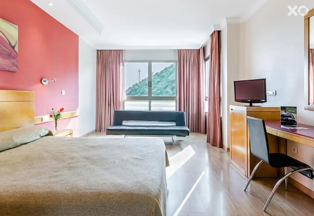 Maya Alicante Hotel