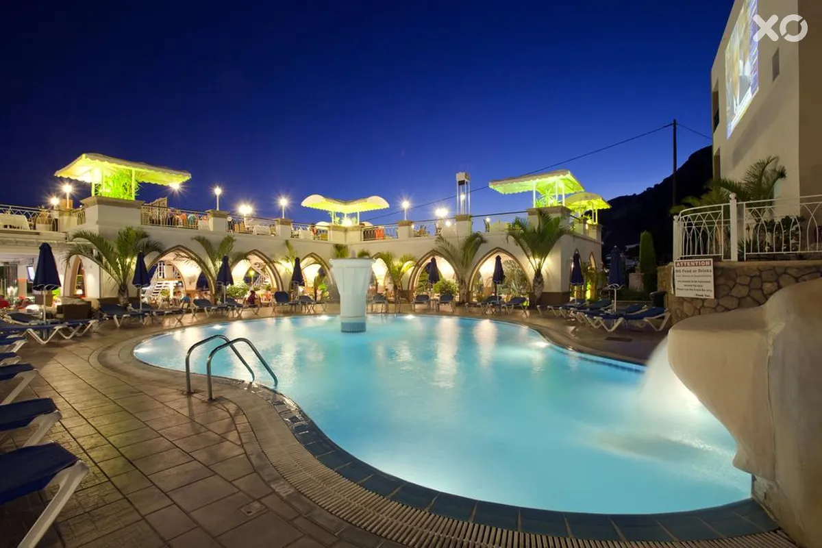 Pefkos Beach Hotel