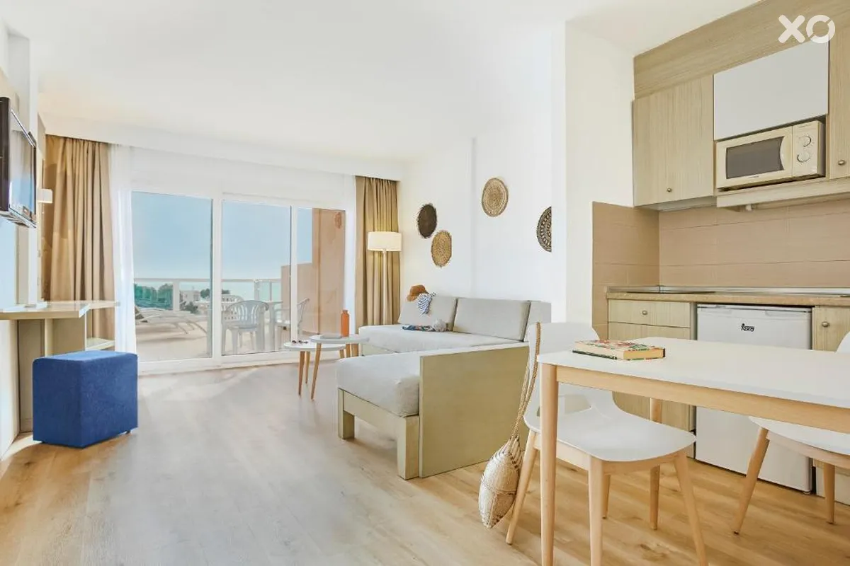 Universal Aparthotel Don Camilo