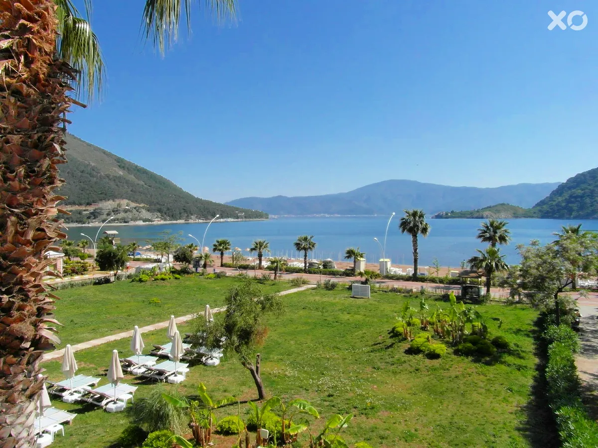 Casa Blanca Beach Hotel