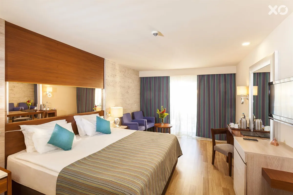 Melas Lara Hotel