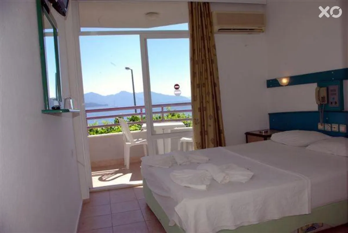 Zeybek Beach Turunc Hotel