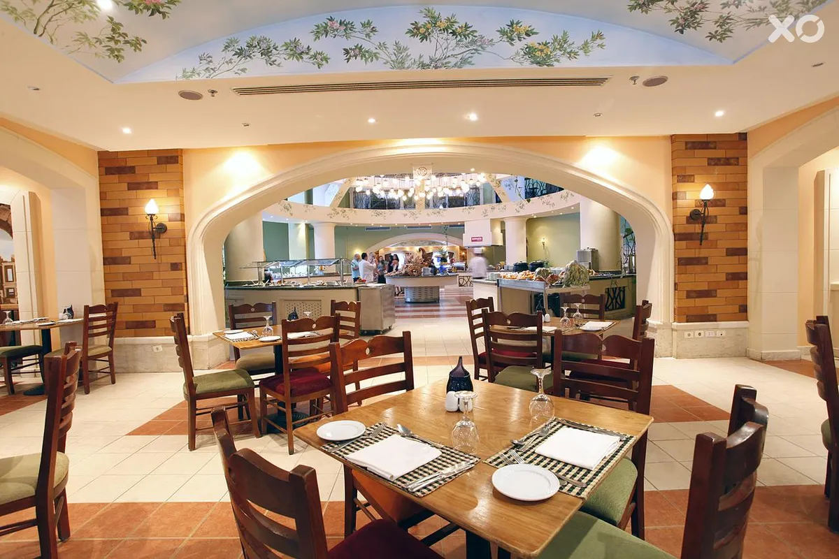 Ivy Cyrene Island Resort