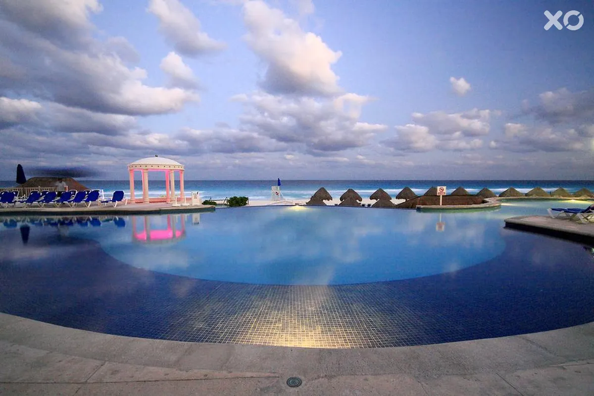 Golden Parnassus Resort & SPA