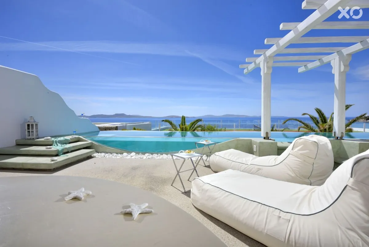 Saint John Hotel & Villas