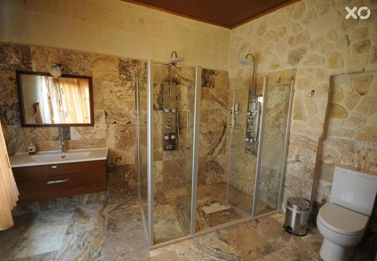 Cave Konak