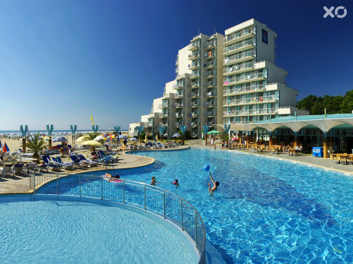Boryana Hotel