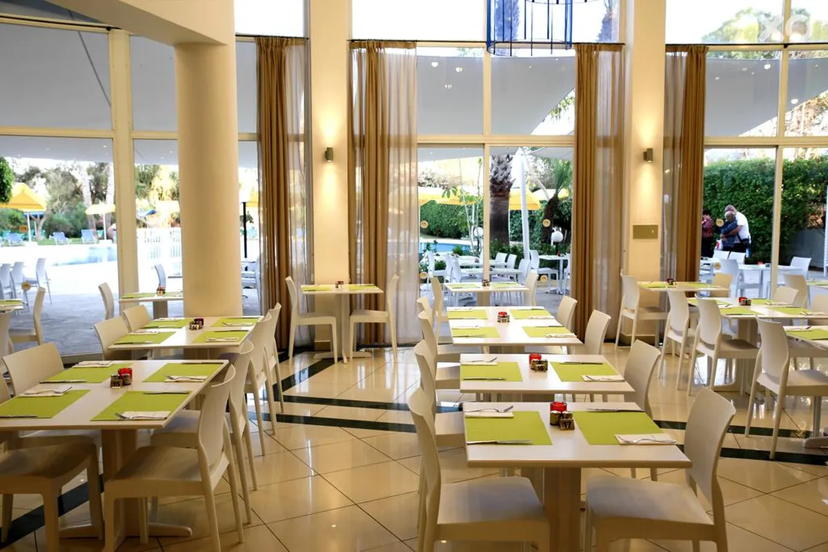 Papouis Protaras Hotel