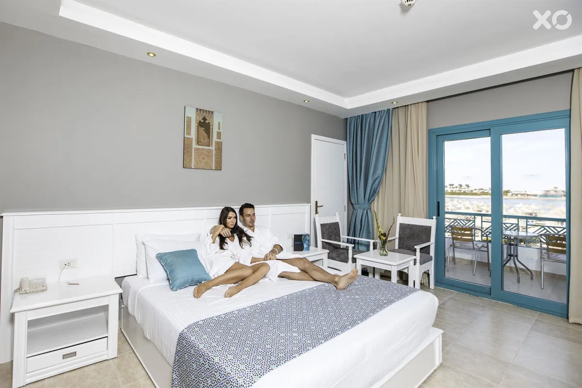 Sunrise Select Garden Beach Resort & Spa