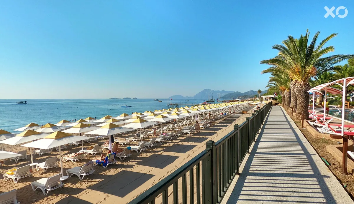 Pirate's Beach Club