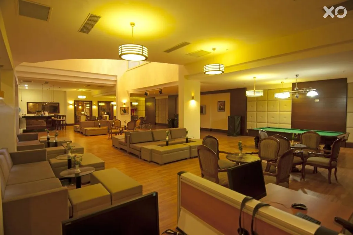 Trendy Side Beach Hotel
