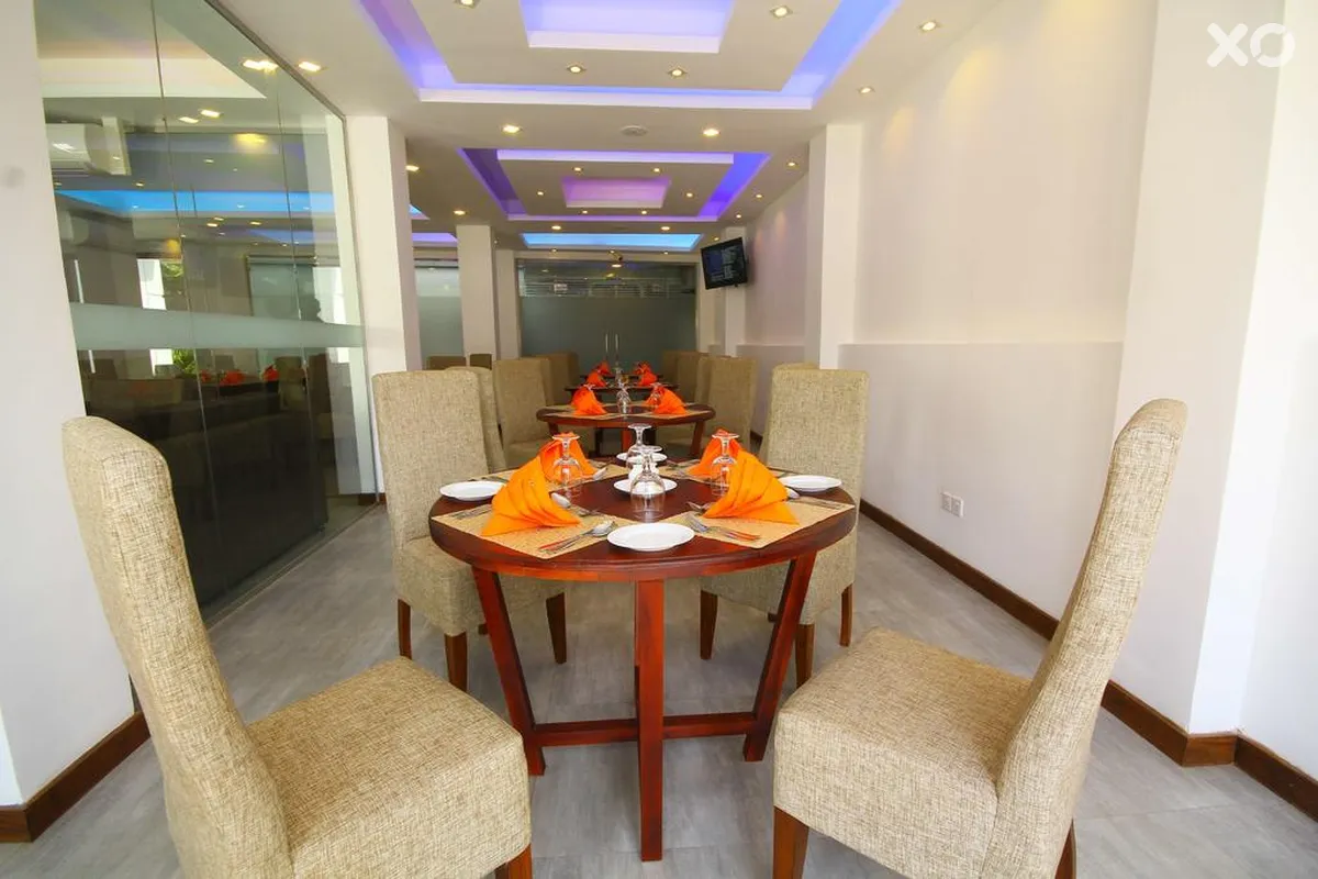Saffron Hotel