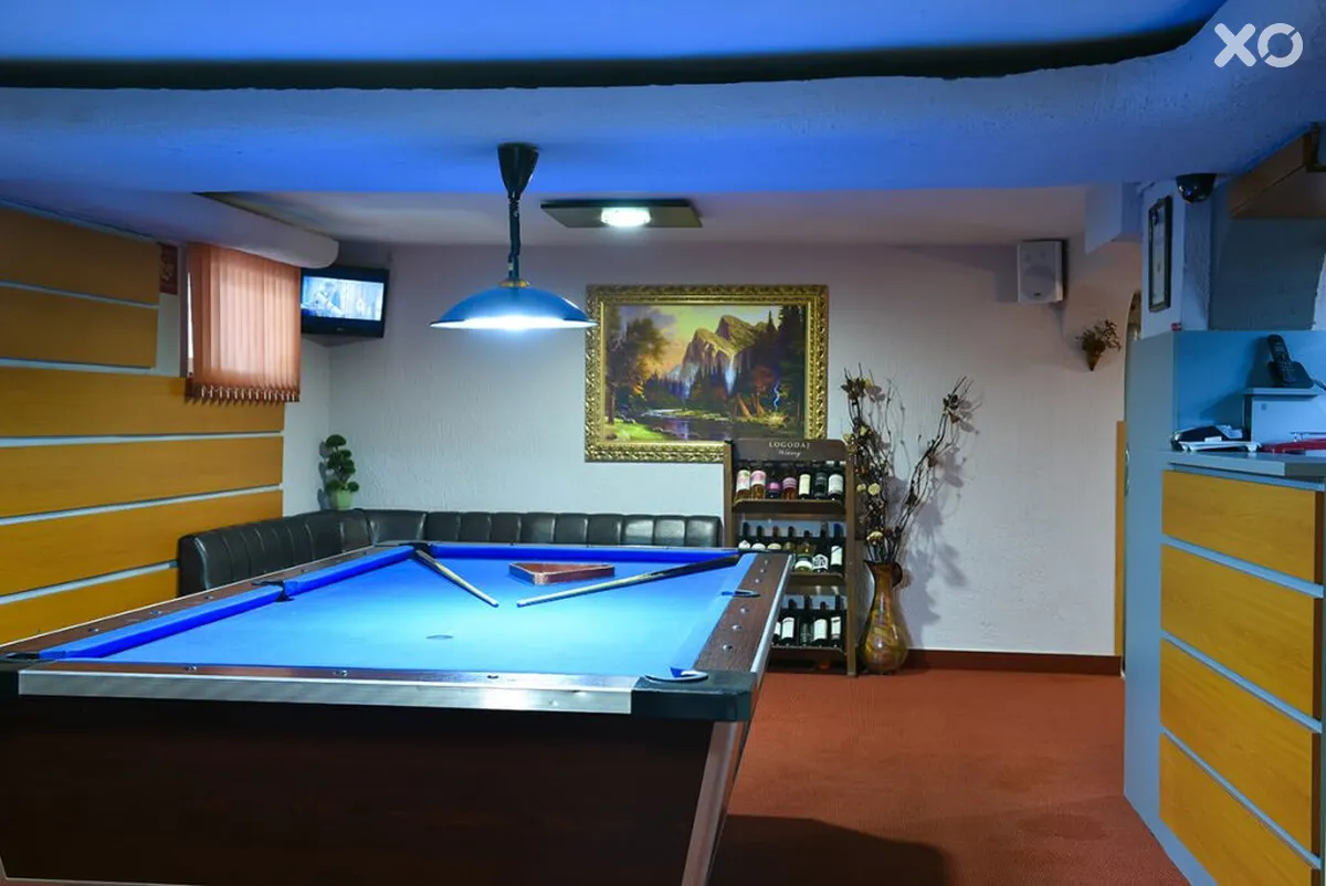 Rothmans Hotel