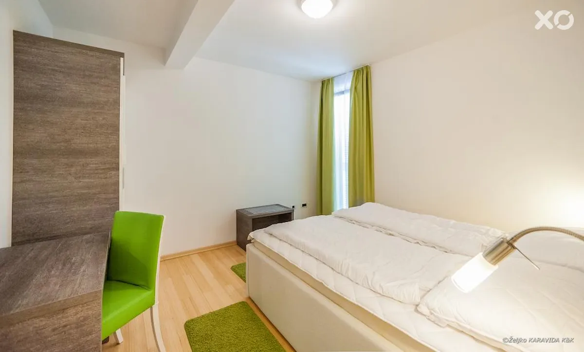 Sunnyside Apartments Petrcane