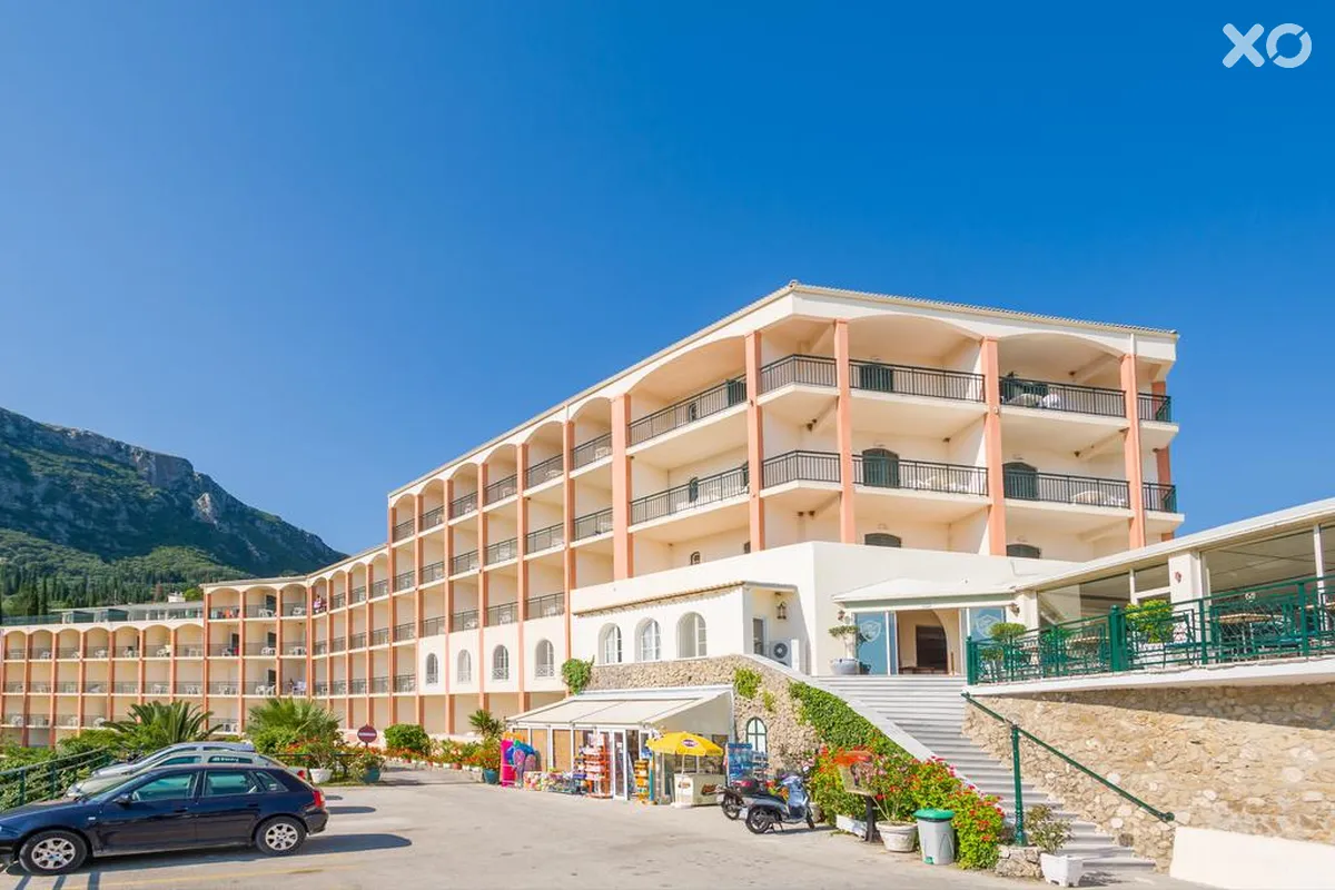 CNic Paleo ArtNouveau Hotel