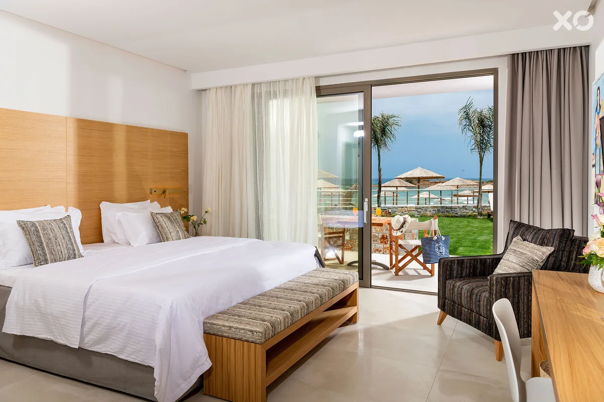 High Beach White The Villa Collection