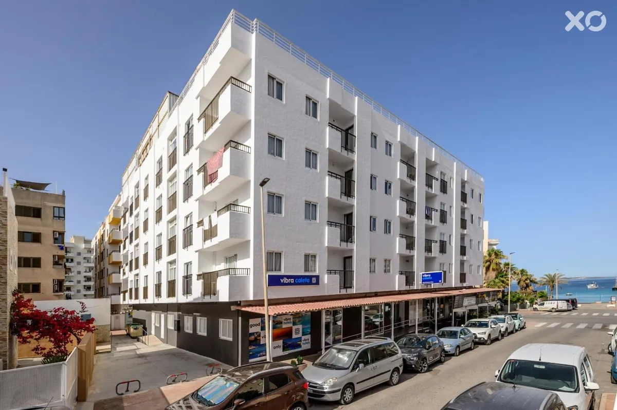 Vibra Caleta Apartments