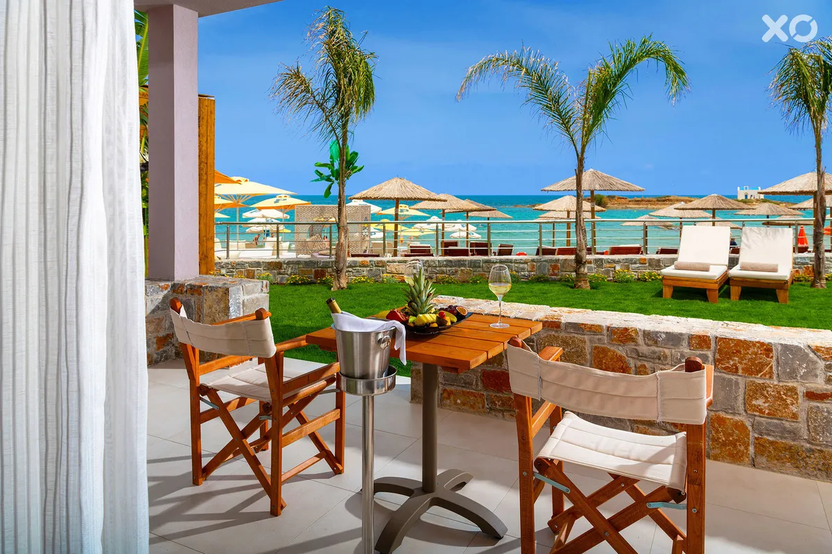 High Beach White The Villa Collection
