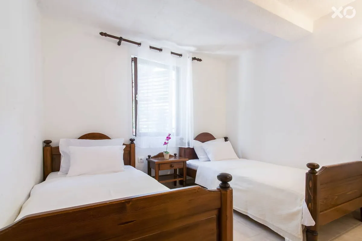 Gregovic Apartments