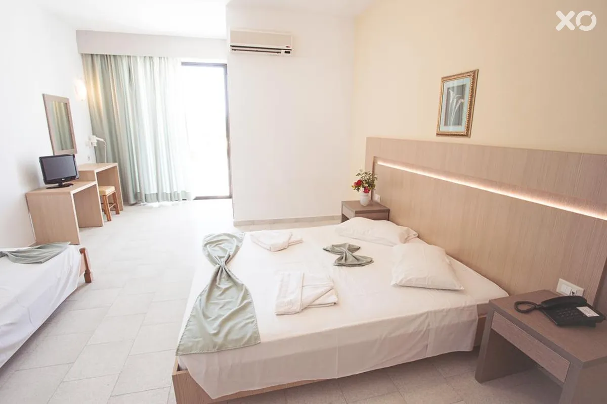 Meliton Hotel