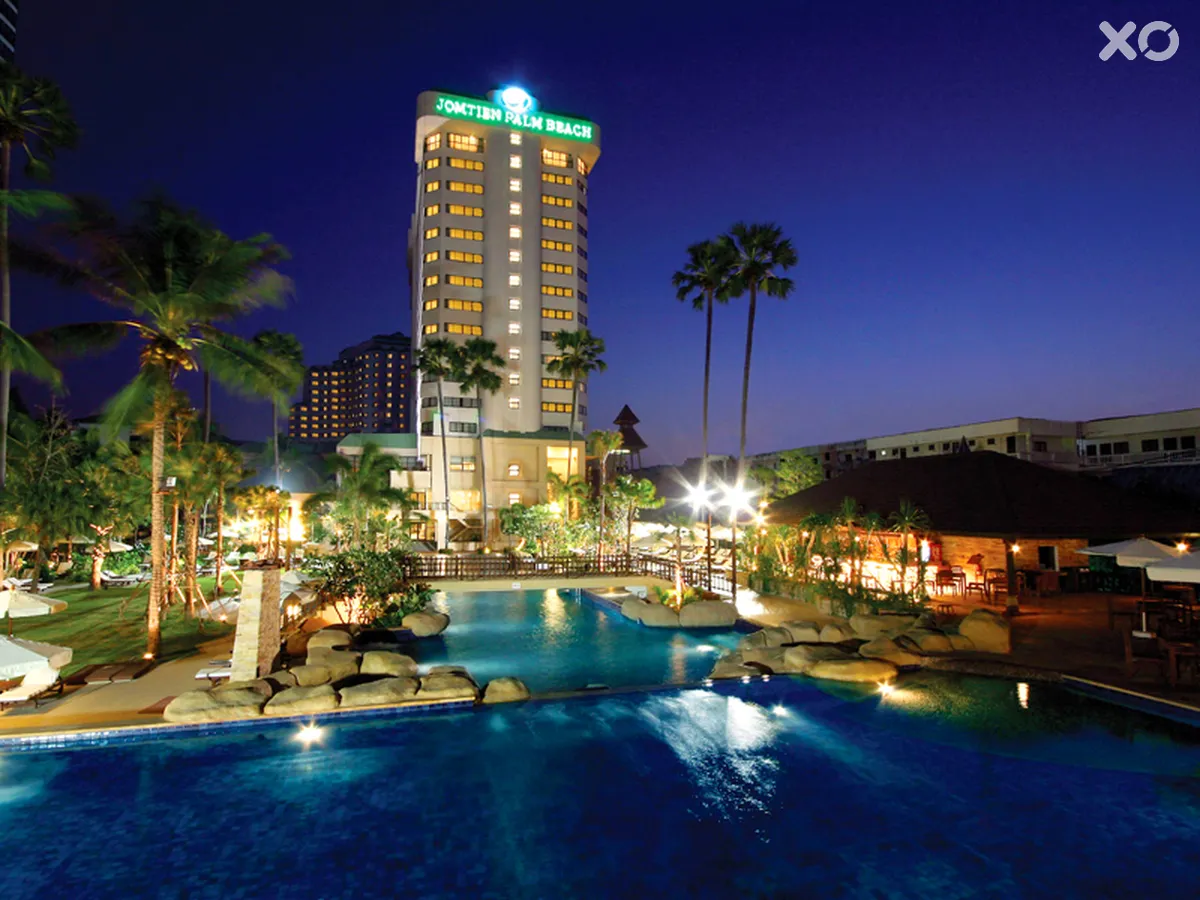 Jomtien Palm Beach Hotel & Resort