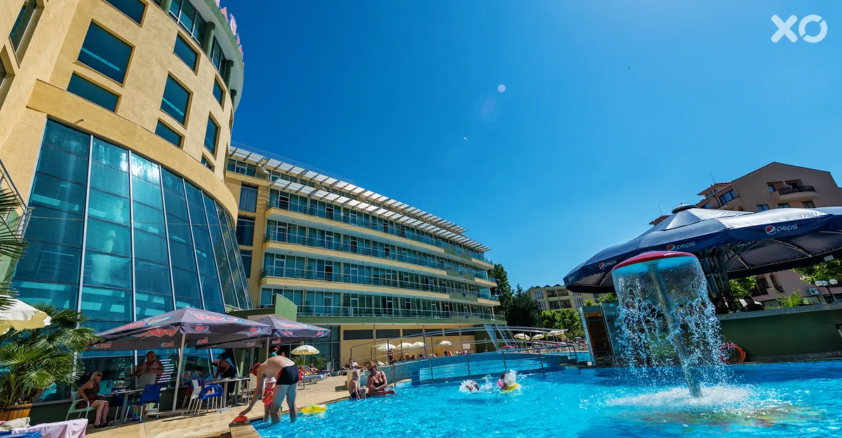 Ivana Palace