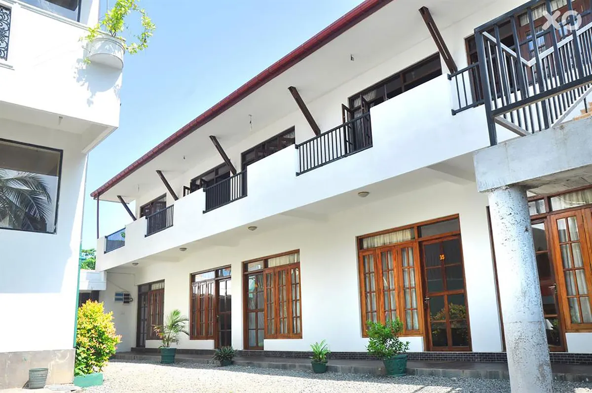 Green Shadows Beach Hotel