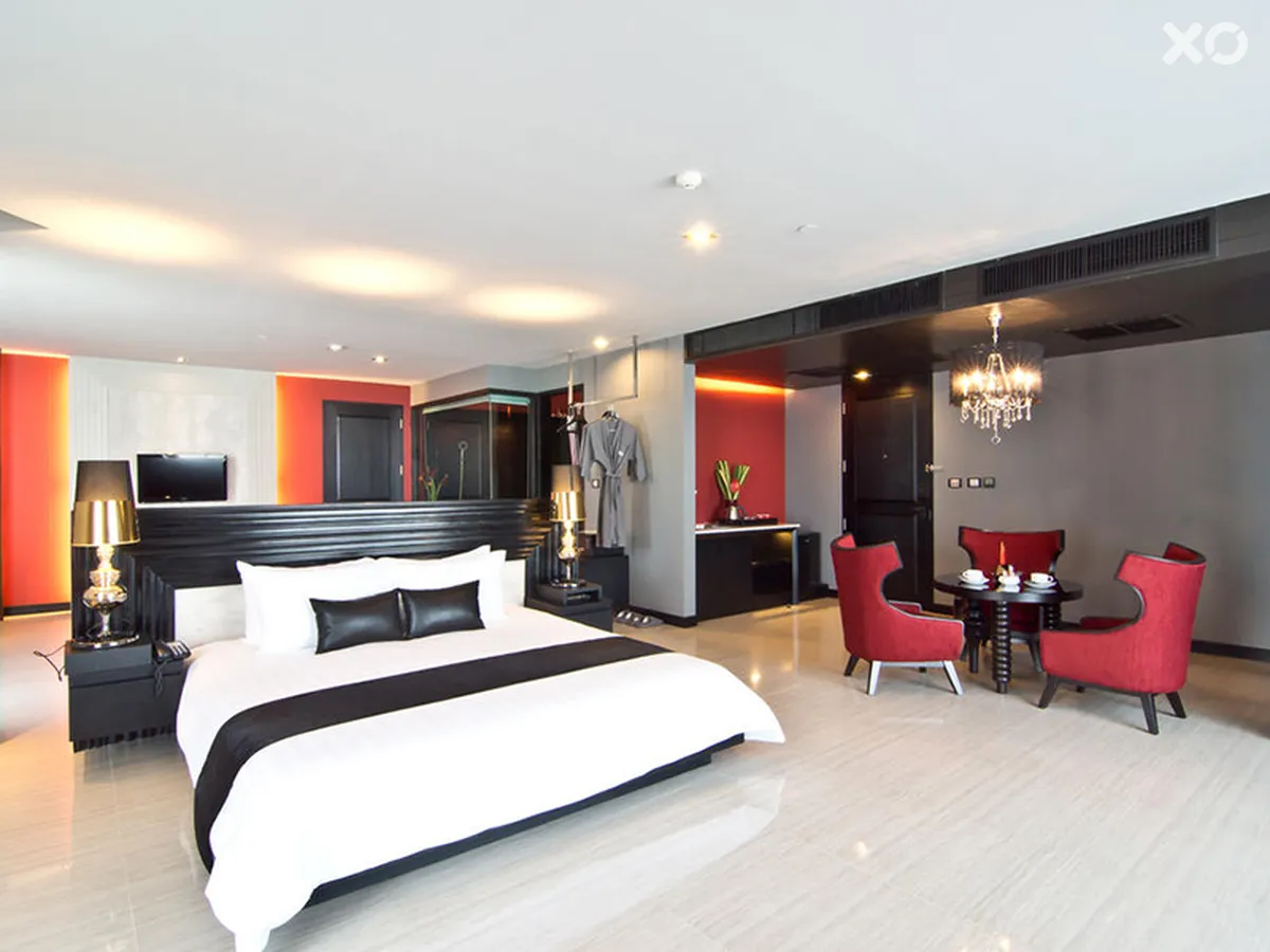 TSix5 Hotel
