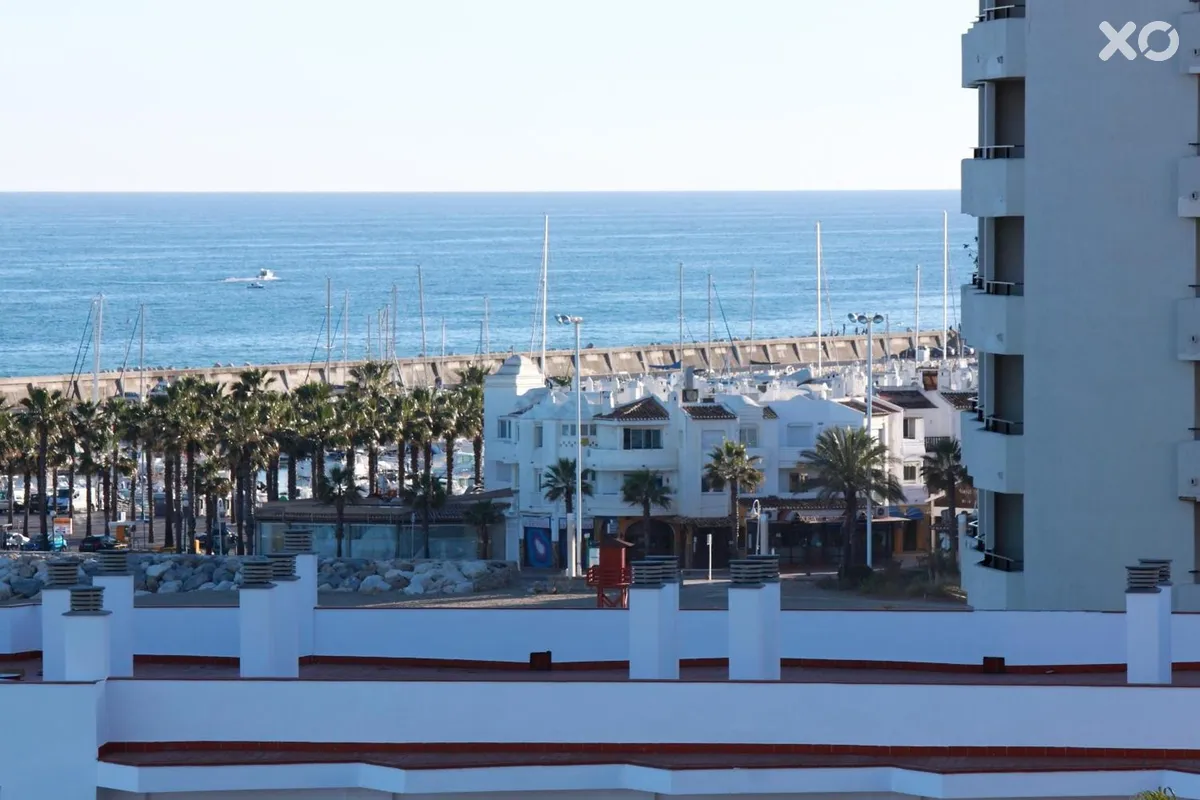Buensol Apartments