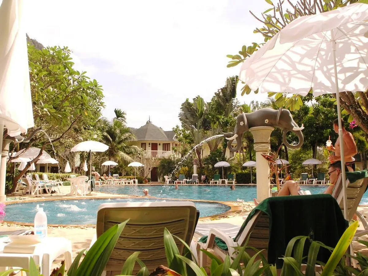 Golden Beach Resort