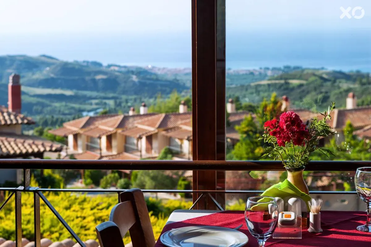 Akritas Ef Zin Villas & Suite