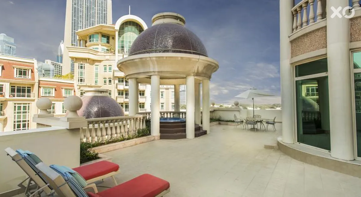Swissotel Al Murooj Dubai