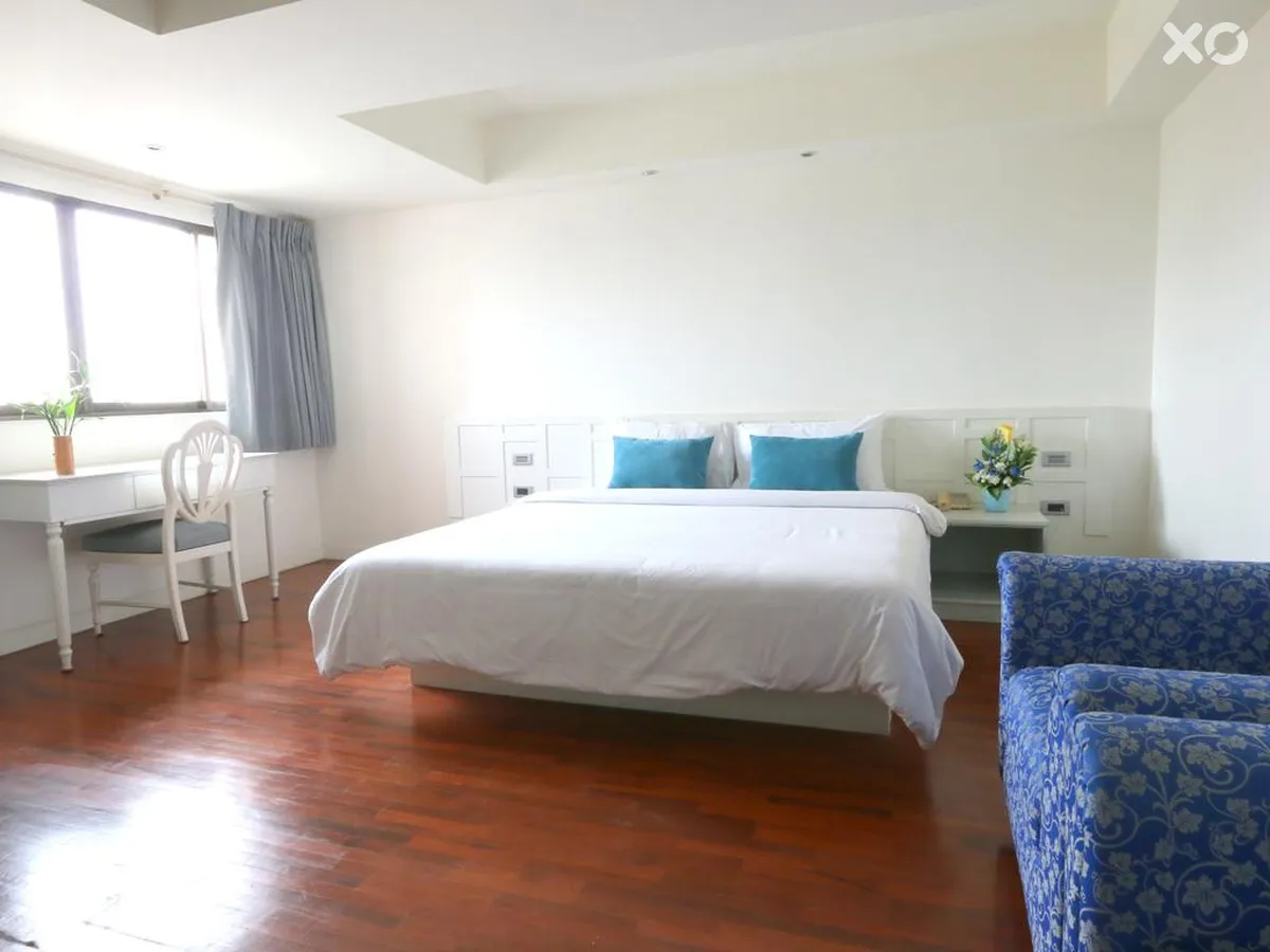 Mike Hotel