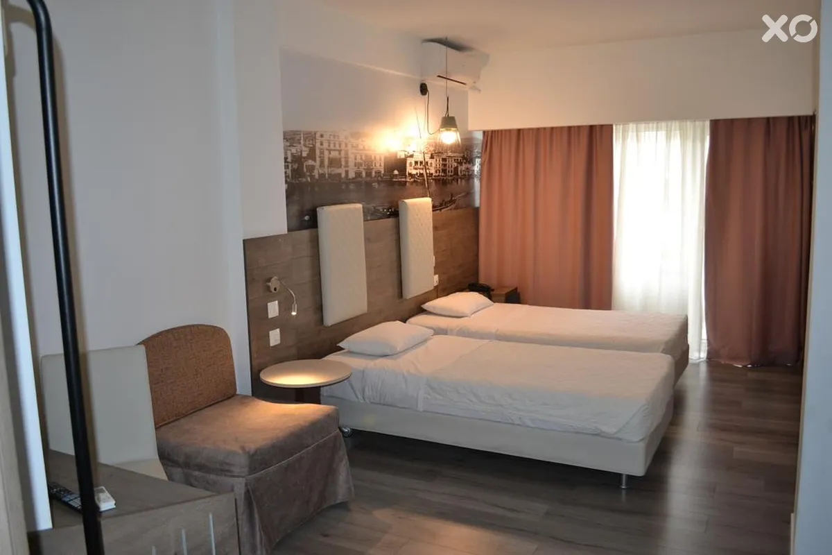Metropolitan Hotel