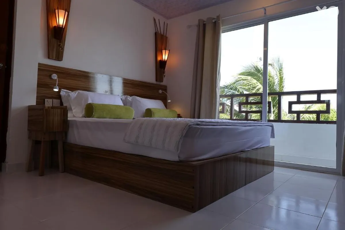 Batuta Maldives Fourson