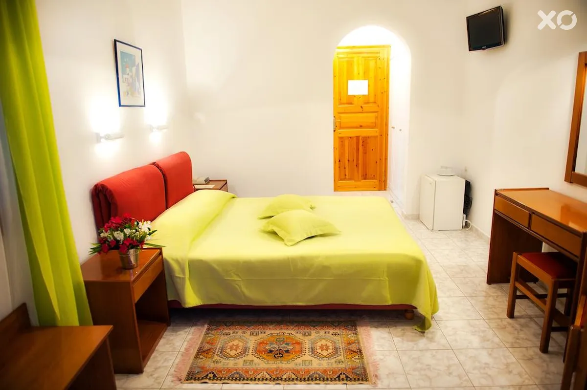 Charissi Hotel