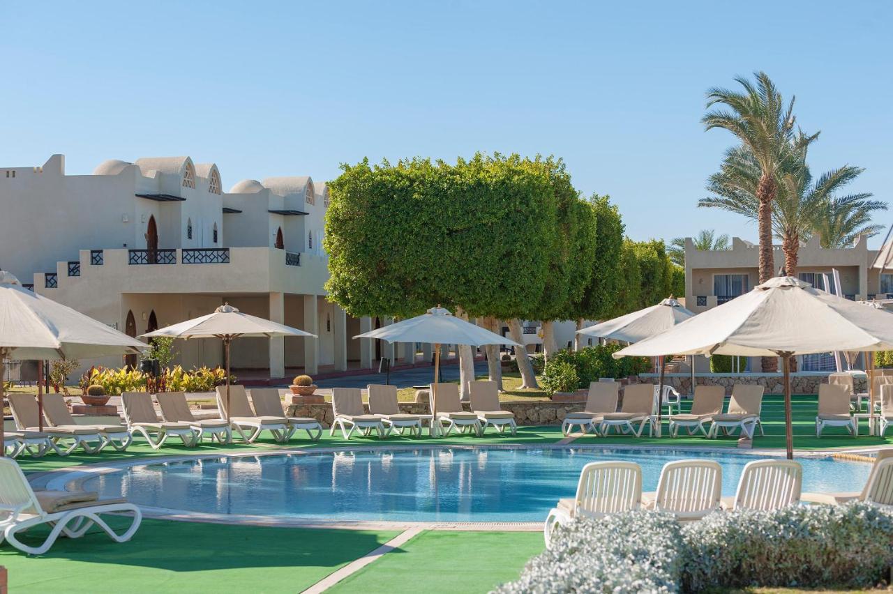 Reef Oasis Beach Resort