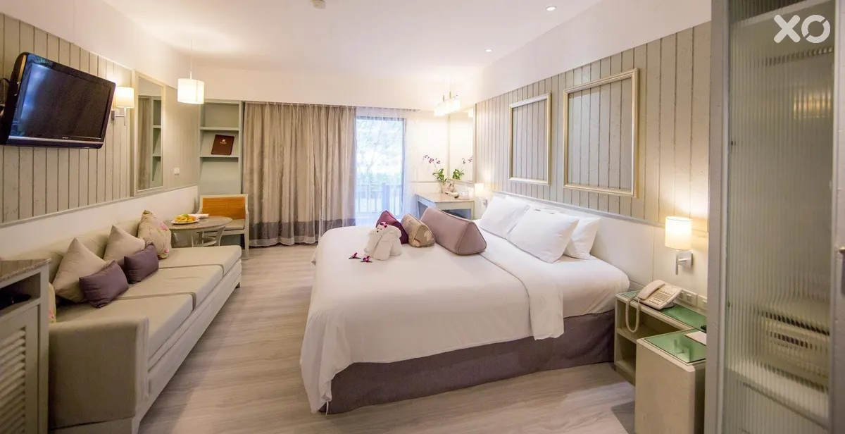 Katathani Phuket Beach Resort