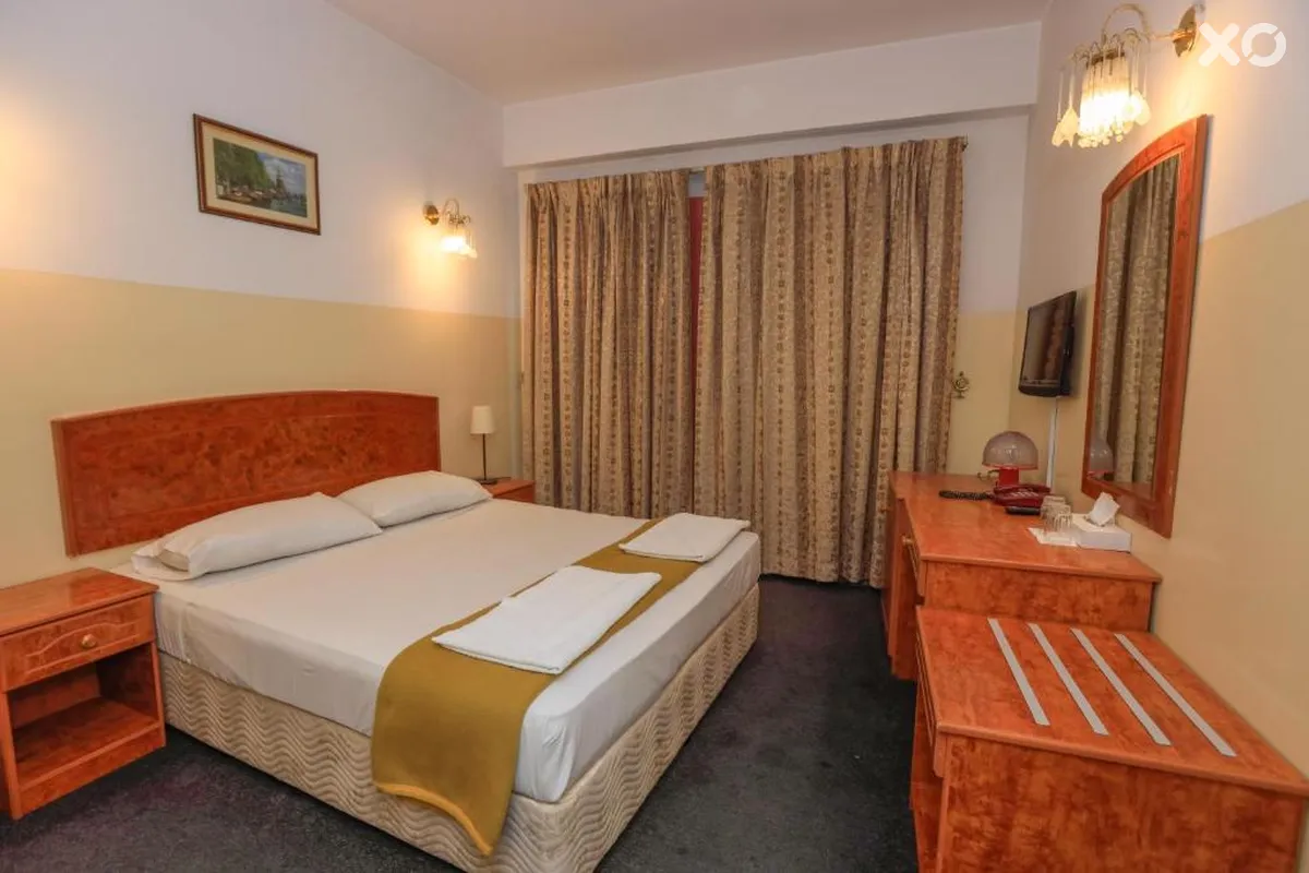 Queens Hotel
