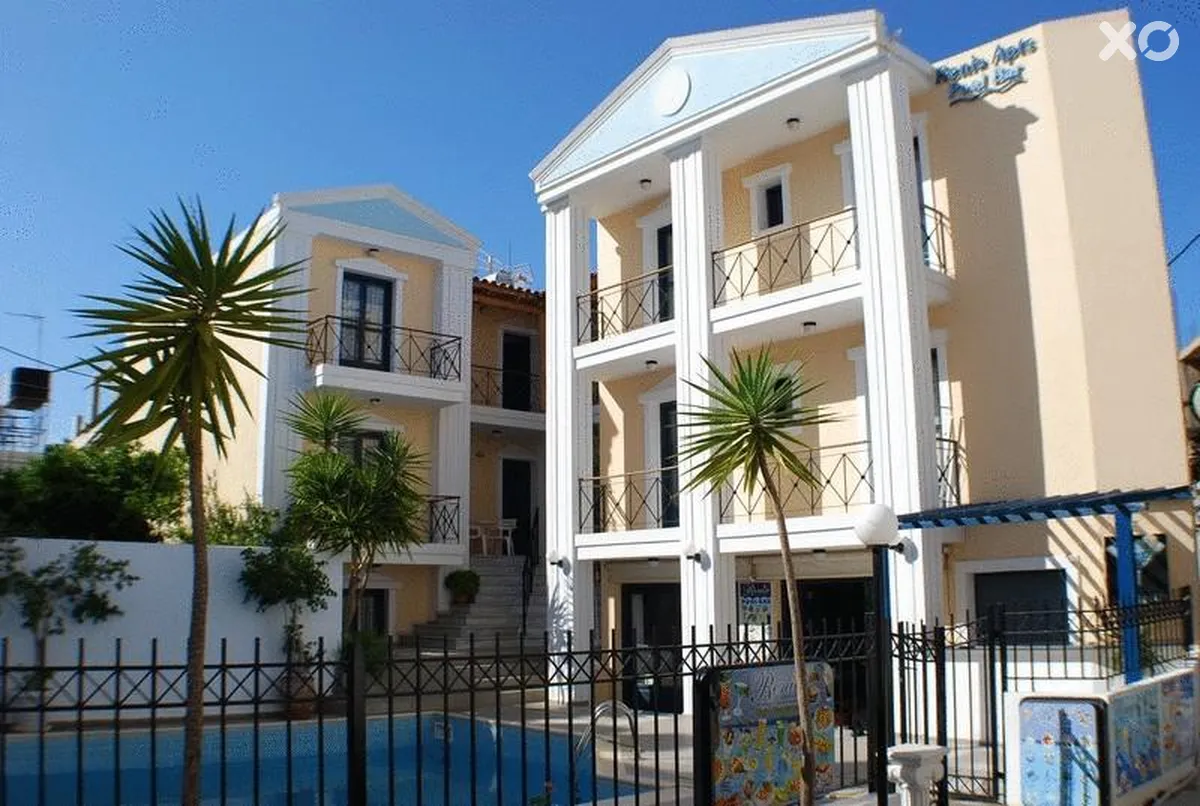 Renia Hotel Apartments