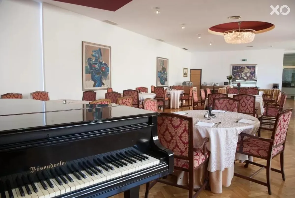 Palas Hotel