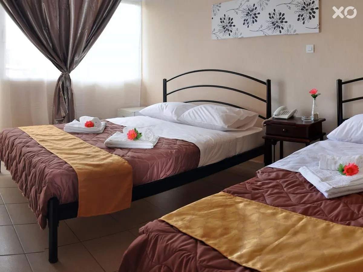 Golden Beach Hotel