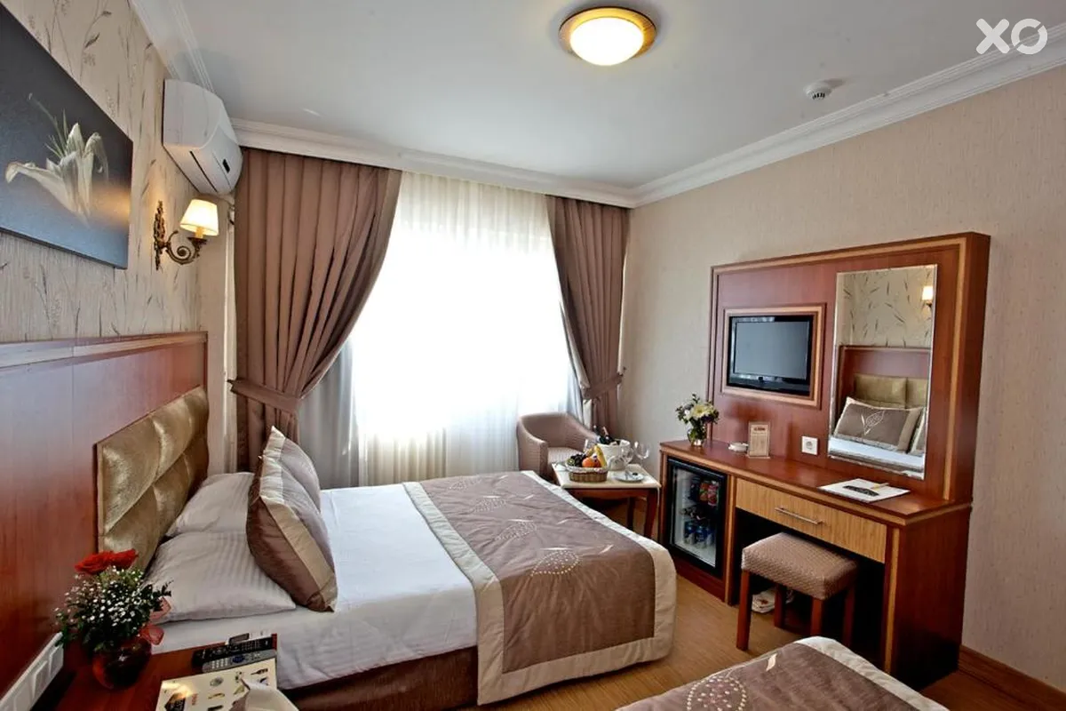 Hermanos Hotel